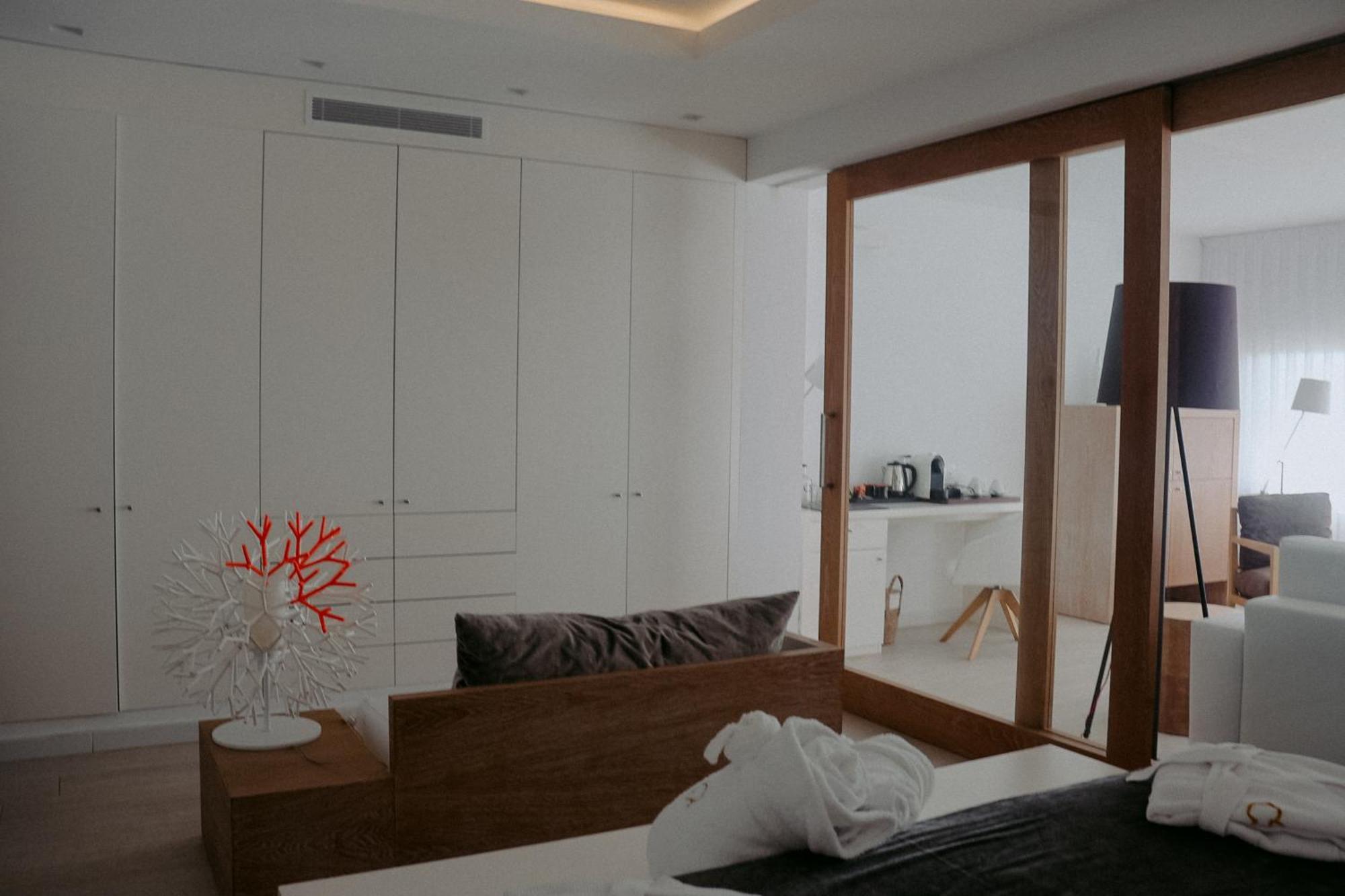 Hotel Cala Saona & Spa Ngoại thất bức ảnh