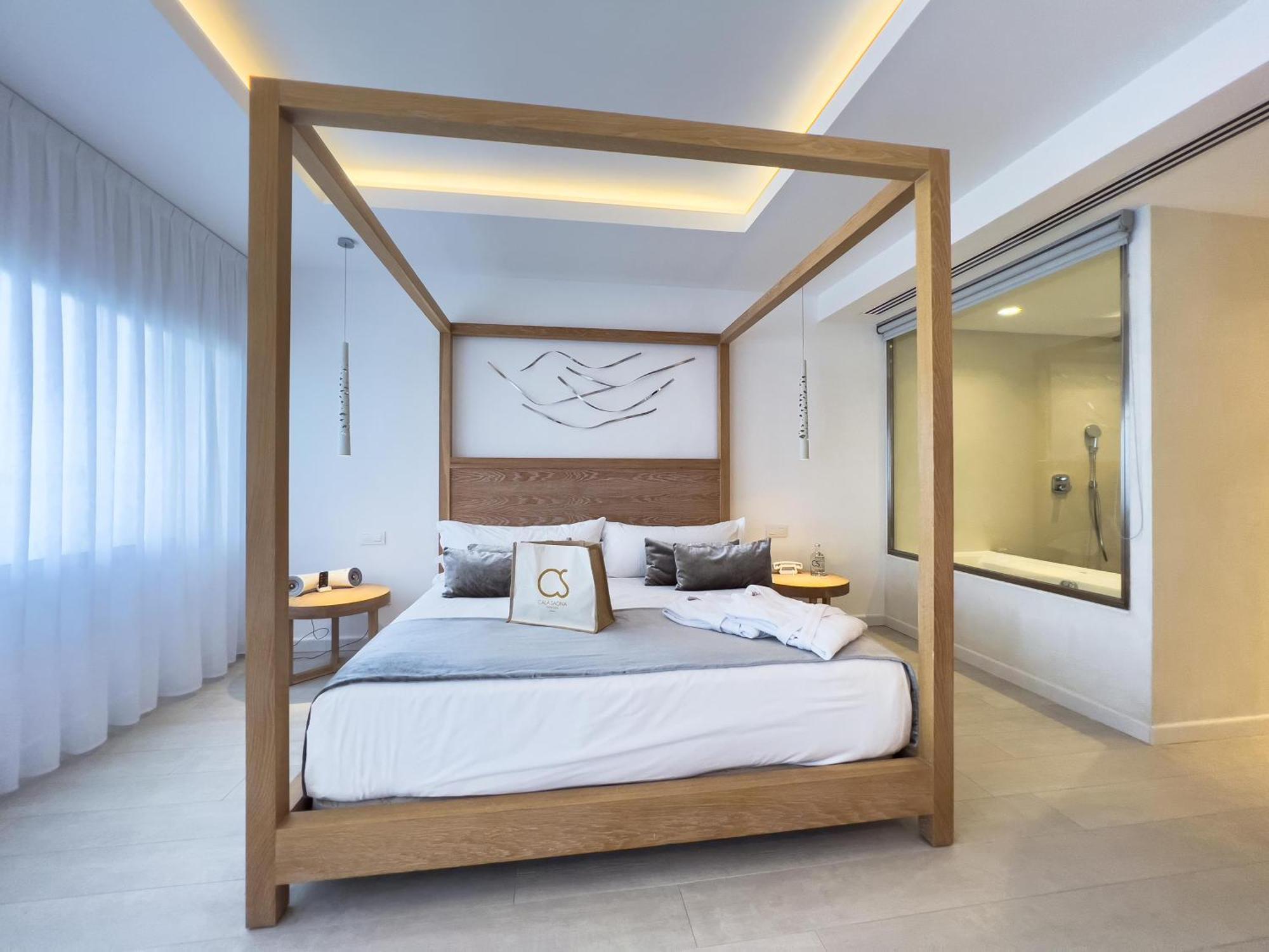 Hotel Cala Saona & Spa Ngoại thất bức ảnh